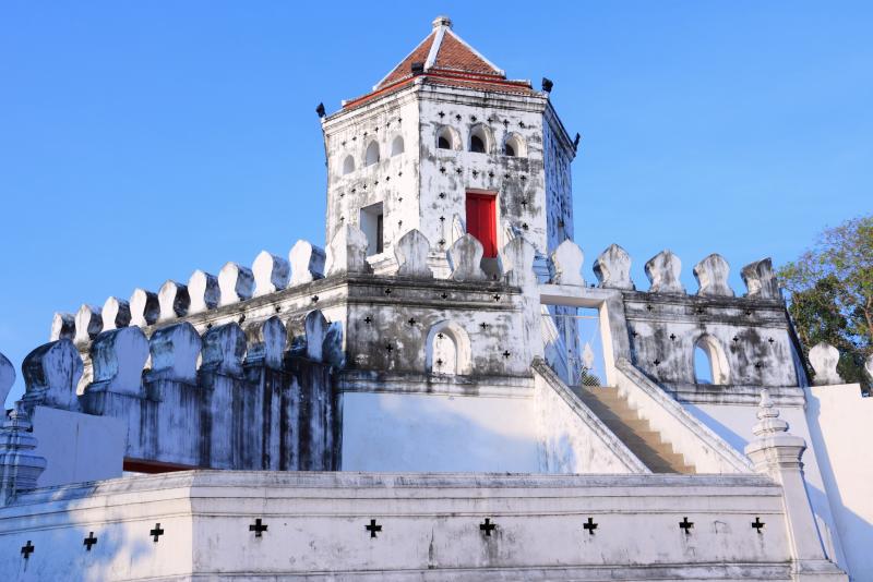 Phra Sumane Fort